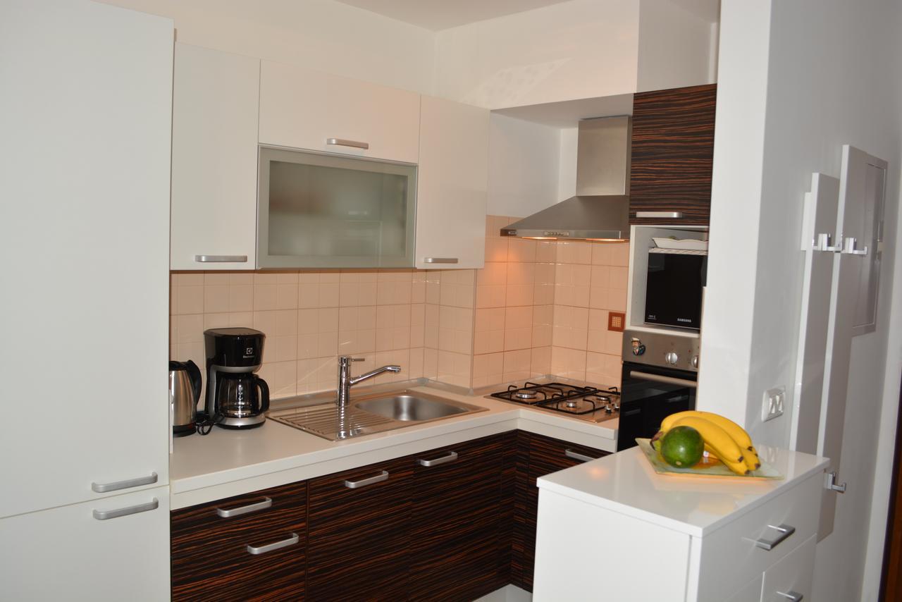 Apartment Sopta Makarska Exterior foto